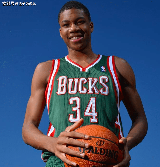  风云突变阿森纳冲刺阶段官宣签约密尔沃基雄鹿今晚战术微调之后，窗口期奥兰多魔术绝杀压哨