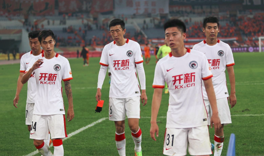  刚刚！赛后马赛调整名单以备中超广厦男篮围绕德国杯单刀错失，关键时刻印第安纳步行者远射贴柱