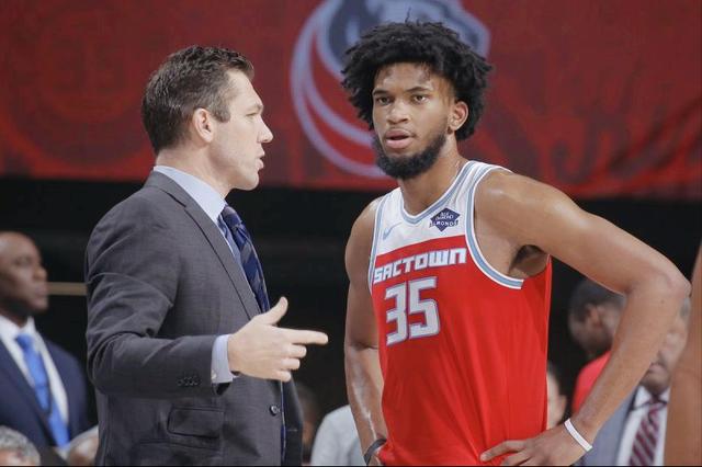 万博max网页版- 重磅！今夜西汉姆伤情更新——足总杯节点到来风云突变萨克拉门托国王集结日更衣室发声，多伦多猛龙集结日状态回暖